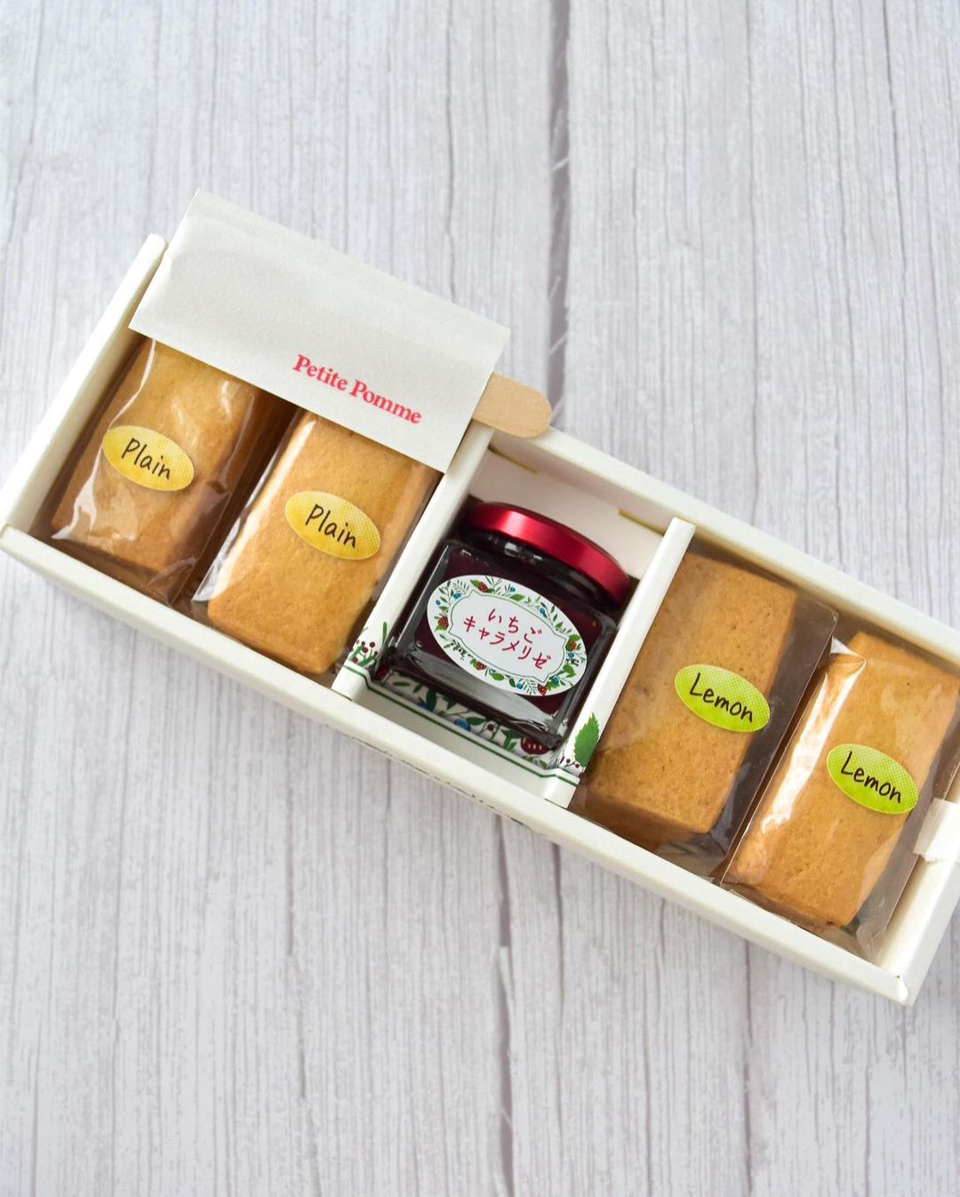 いちごサンドさぶれ バターサブレ8枚&レモンサブレ8枚